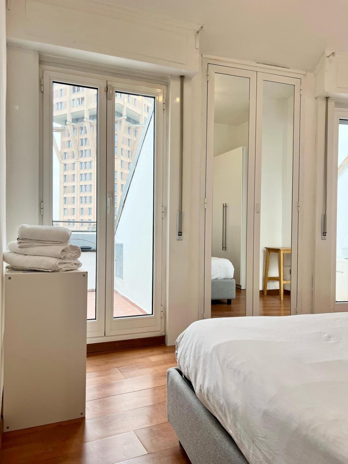 Comecasa 2 Bedrooms Apartment 450Mt From Duomo Мілан Екстер'єр фото